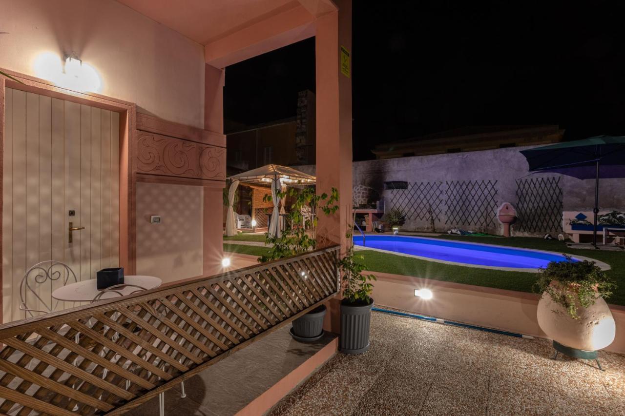 Maison Belle Epoque & Suites Ористано Екстериор снимка