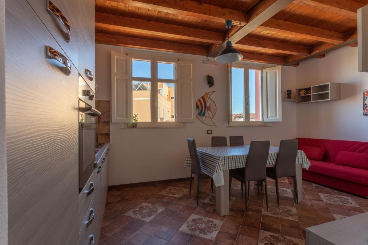 Maison Belle Epoque & Suites Ористано Екстериор снимка