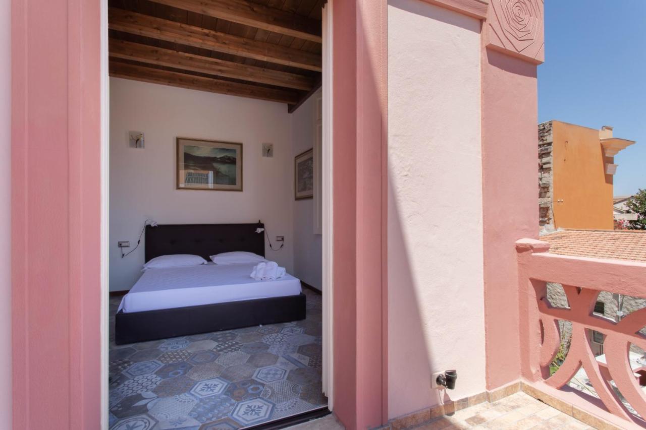 Maison Belle Epoque & Suites Ористано Екстериор снимка