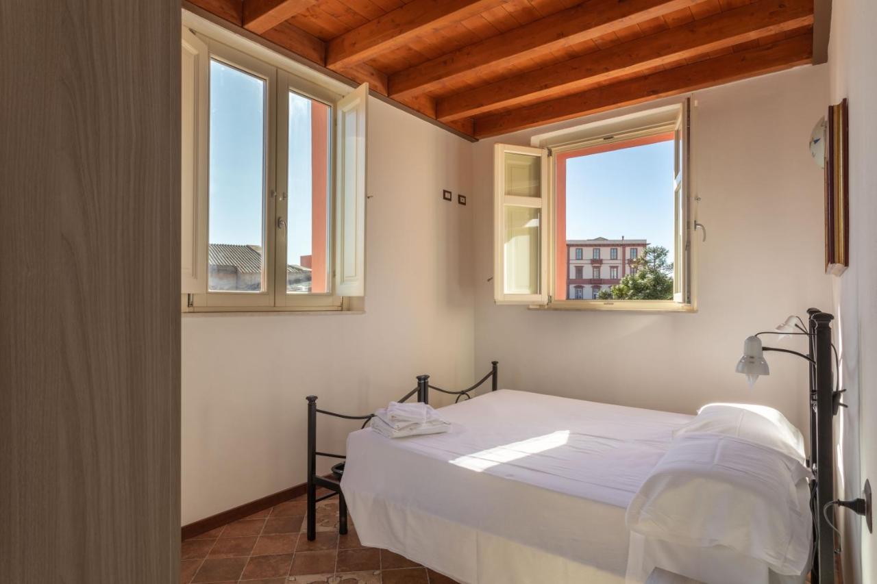 Maison Belle Epoque & Suites Ористано Екстериор снимка
