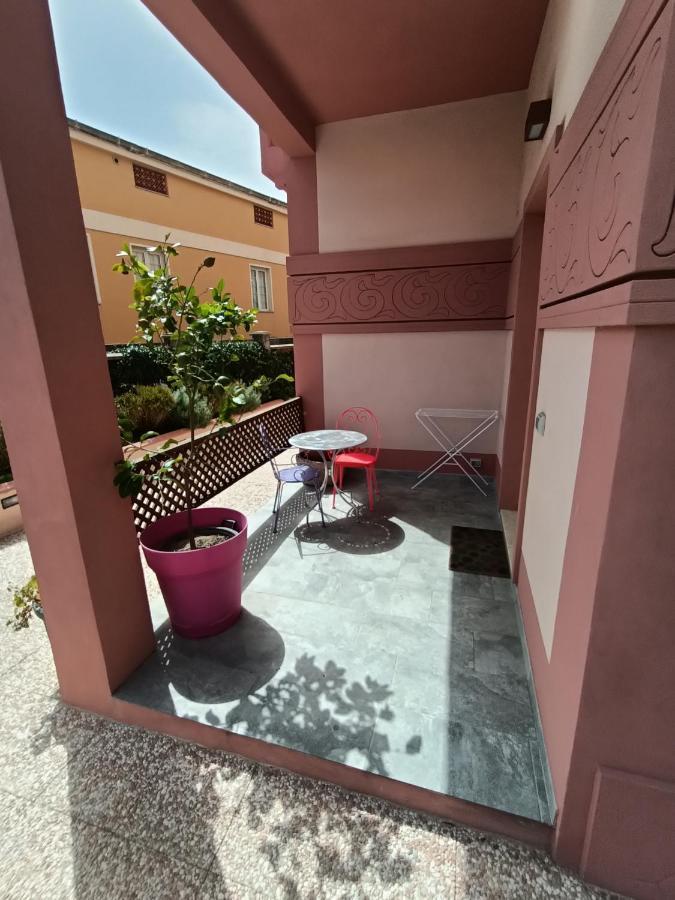 Maison Belle Epoque & Suites Ористано Екстериор снимка